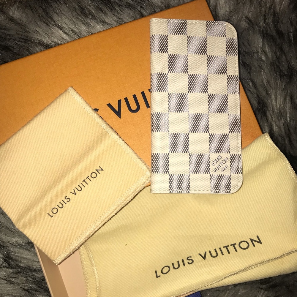 NEW AUTHENTIC Louis Vuitton iPhone Folio Damier Azur 6/7/8